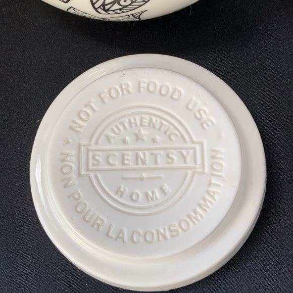 Scentsy Accents Scentsy Reimagine Blackwhite 5 Ceramic Electric Wax